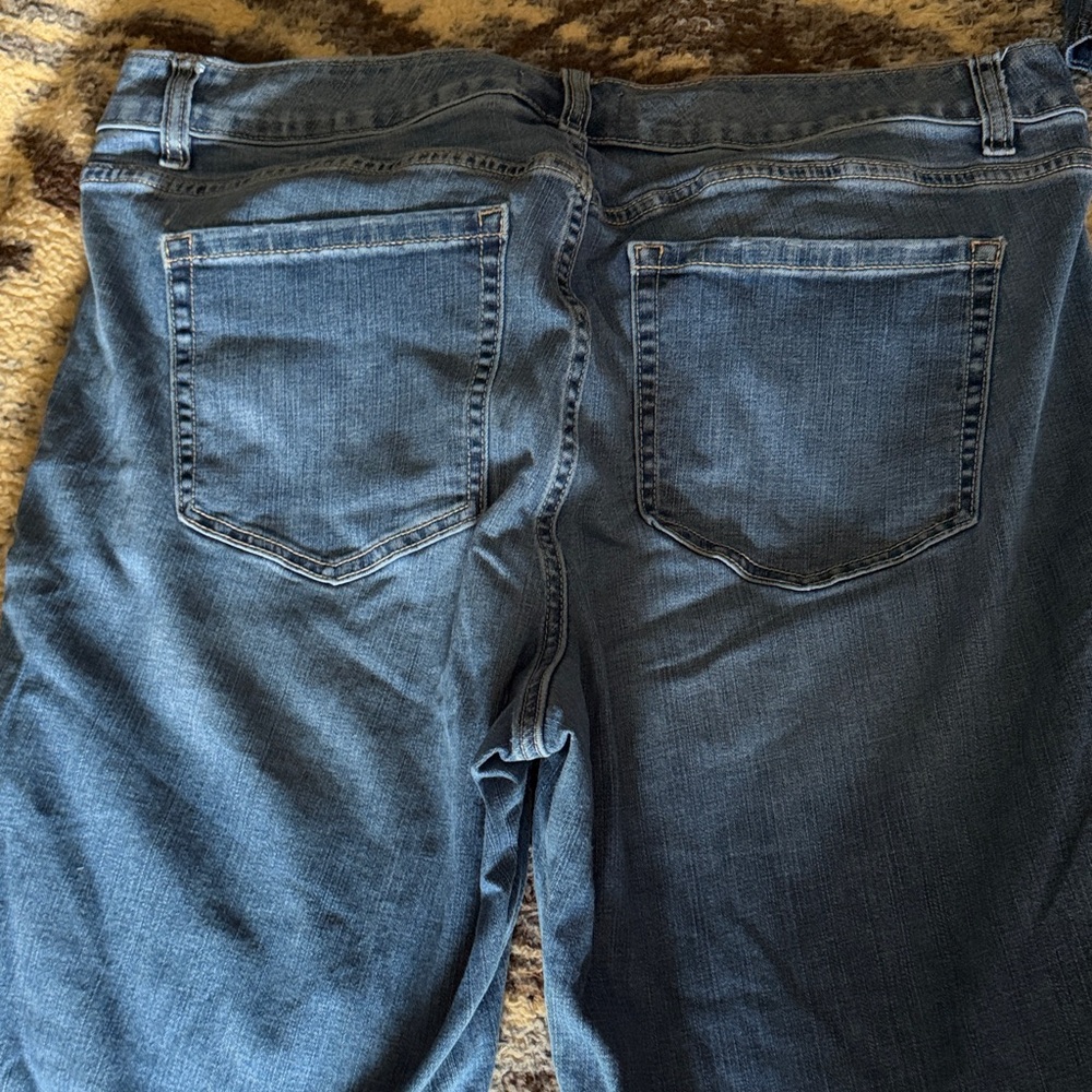 Lane Bryant Womans Relaxed Denim Jeans size 18 - Picture 4 of 5